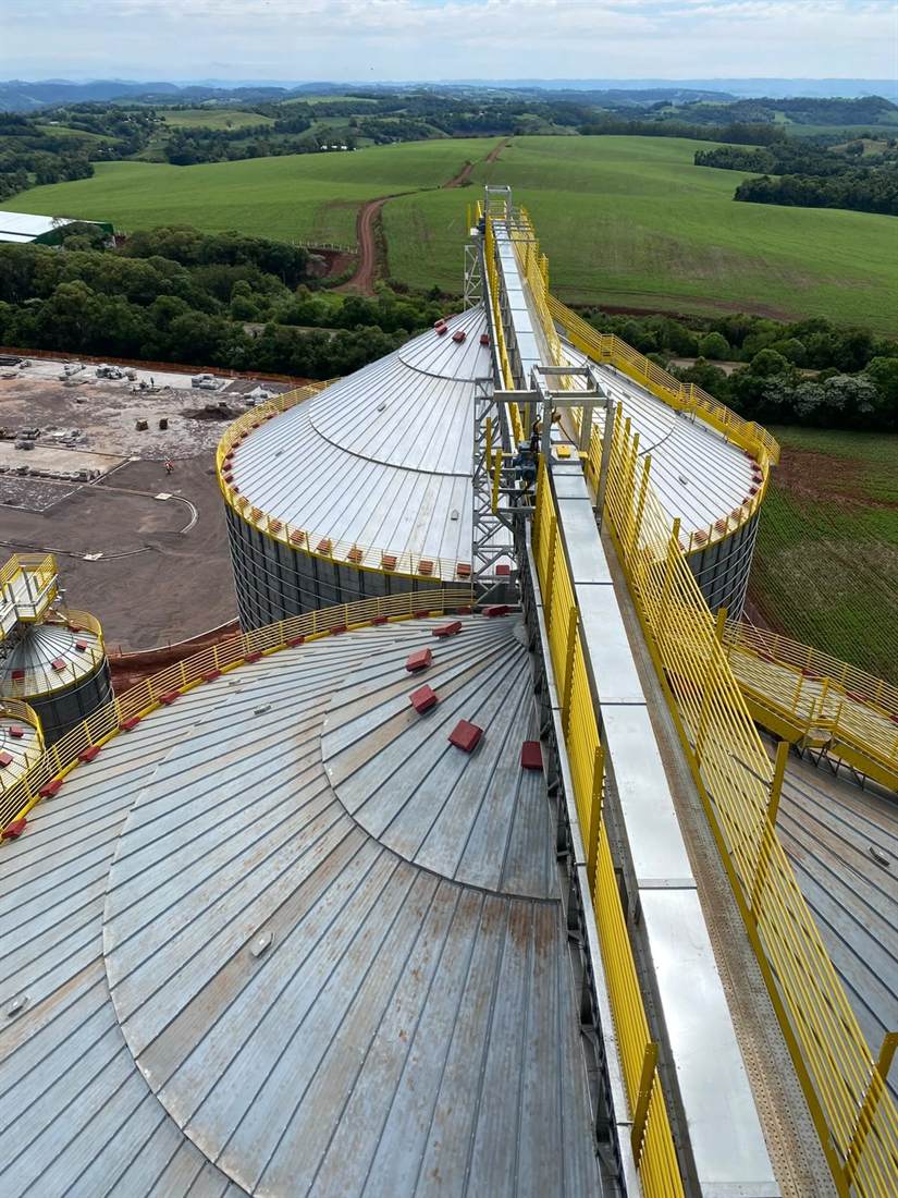 Obra completa — transportadores, DDGS e silos — Inpasa, Luís Eduardo Magalhães/BA — imagem 3